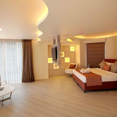 Barsana Hotel & Resort Siliguri Exterior foto